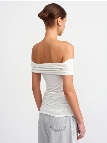 Hiccup Top in White