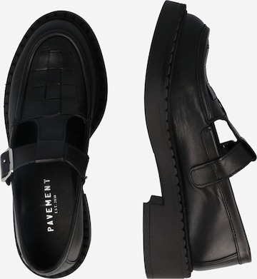 PAVEMENT Classic Flats 'Jordan' in Black