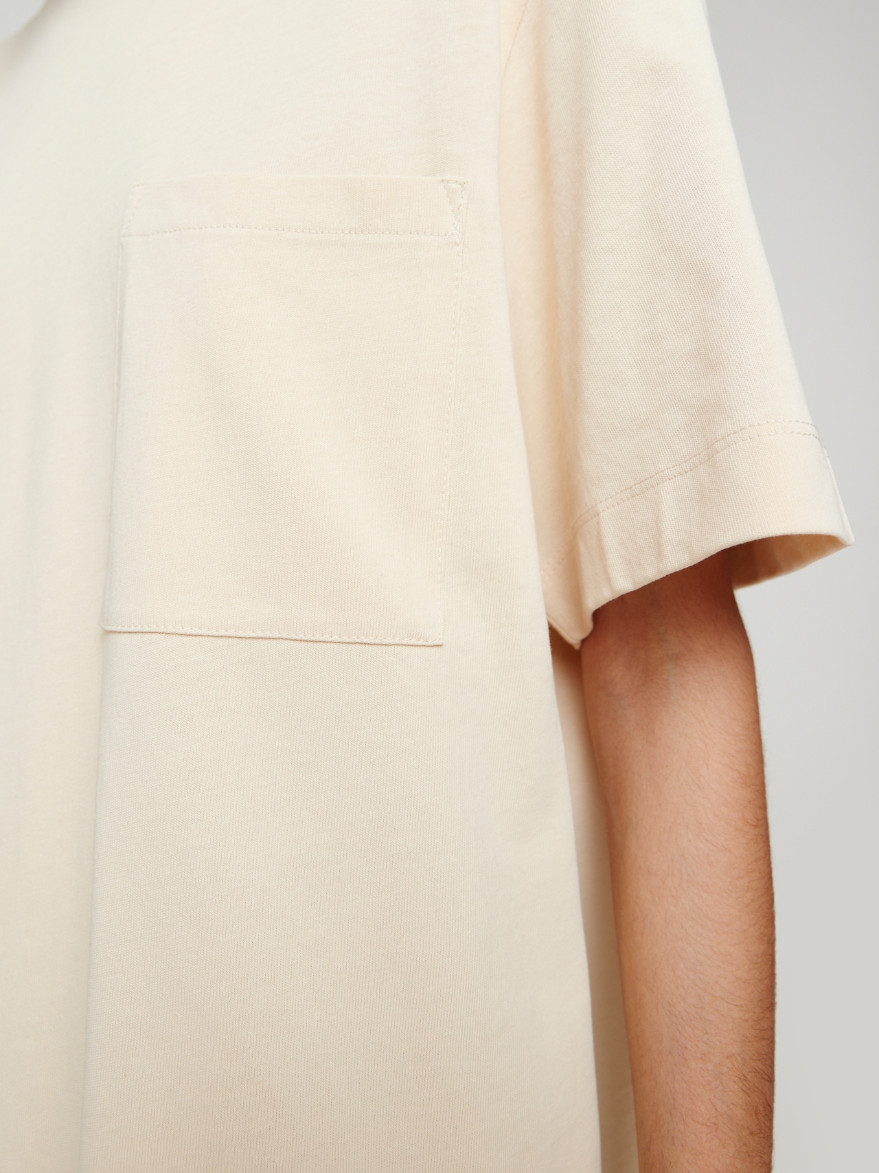 EDITED Vestido 'Anina' crema