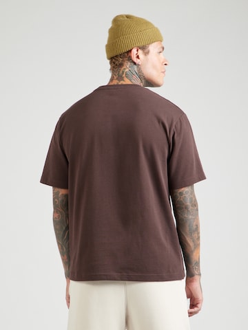 MELA T-shirt 'BHAJAN' i brun