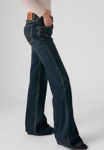 LEVI'S ® Flared Jeans 'PUDDLE SNAP FLARE' in Blauw