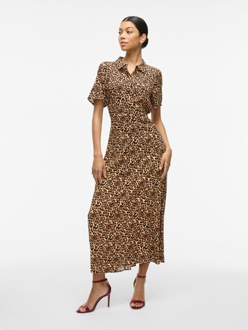 Robe-chemise VILA en beige : devant