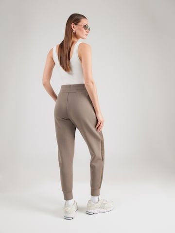 Tapered Pantaloni 'NEW VICTOIRE' di GUESS in marrone