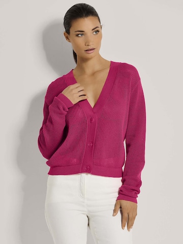 MADELEINE Strickjacke in Pink: Vorderseite