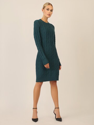 APART Knitted dress in Green