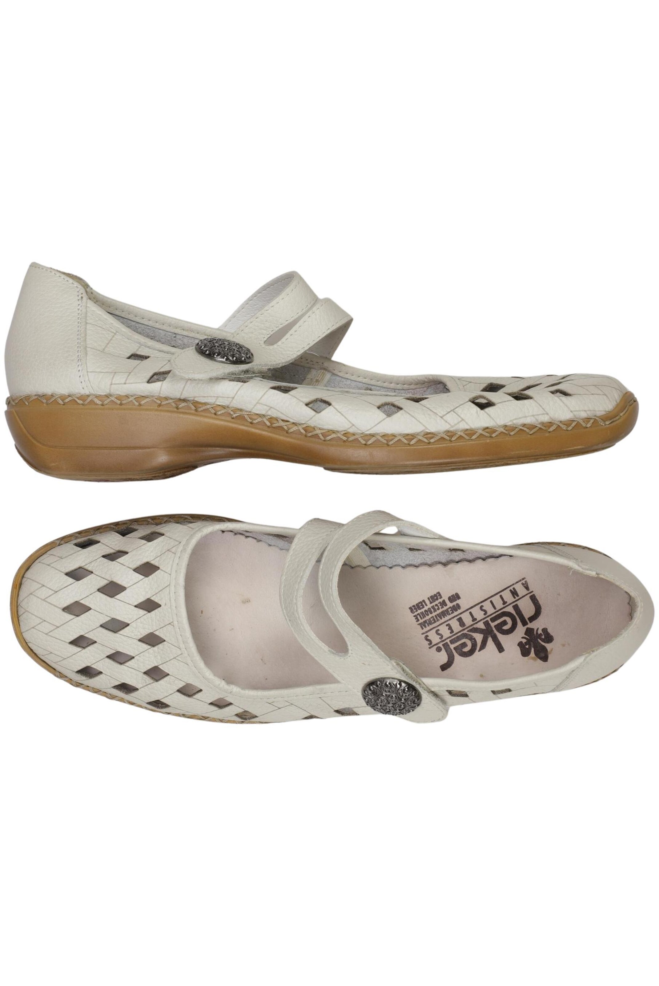 Betty Barclay Flats & Loafers in 42 in White: front