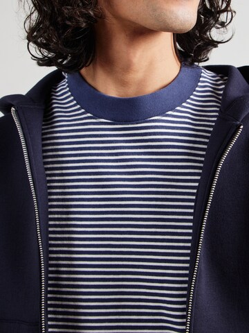 Abercrombie & Fitch - Camiseta en azul
