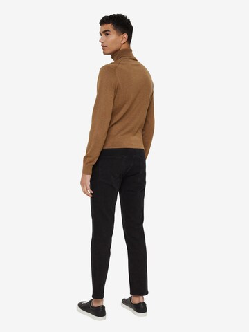 ESPRIT Tapered Jeans in Schwarz