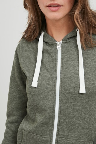 Oxmo Zip-Up Hoodie in Green