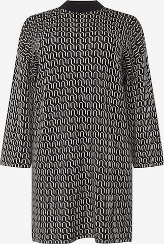 Robes en maille 'GOLD NEEDLE ART' Vero Moda Curve en noir : devant