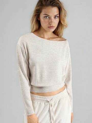Pullover di Busem in beige: frontale
