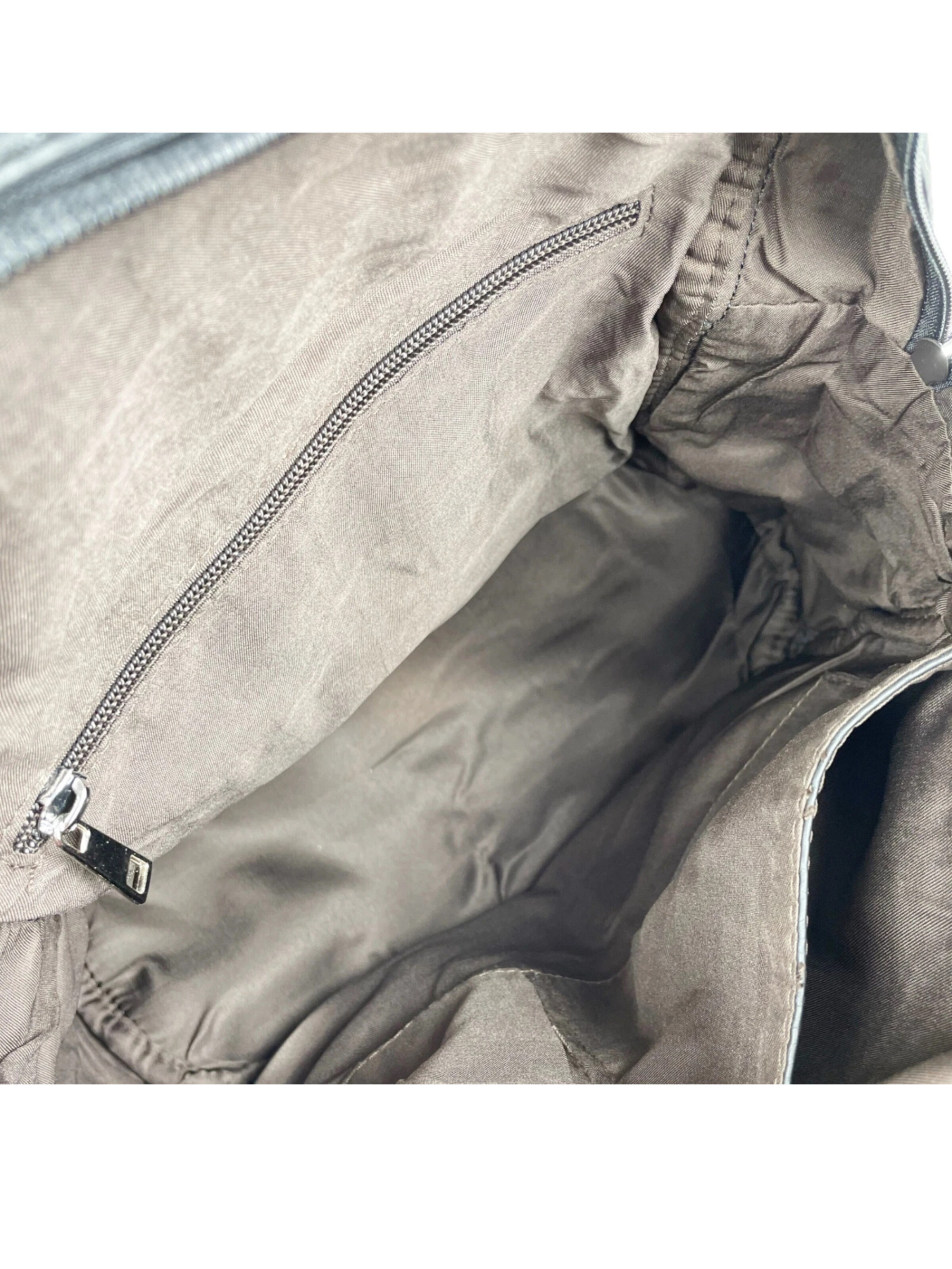 Kumixi Backpack in Black