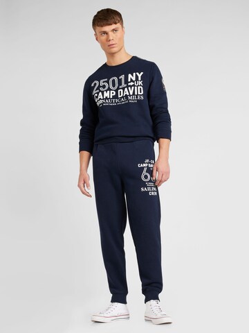 CAMP DAVID Sweatshirt in Blau