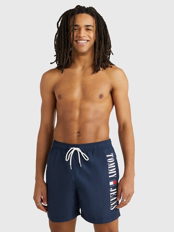 Tommy Jeans Badeshorts i blå