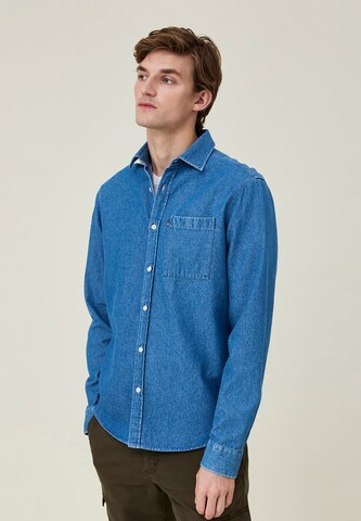 Lexington Regular fit Button Up Shirt 'AUGUST' in Blue: front