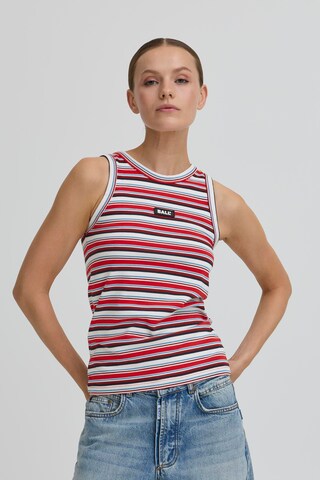 Haut Ball en rouge : devant