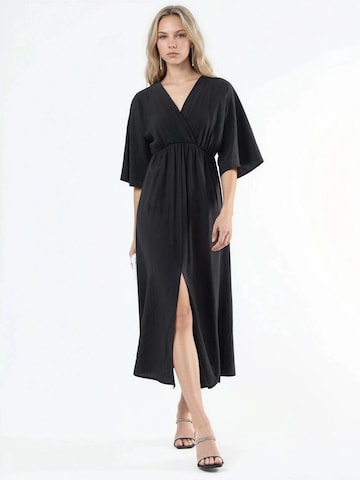Robe Busem en noir