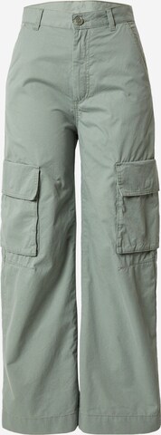 Pantalon cargo Monki en vert : devant