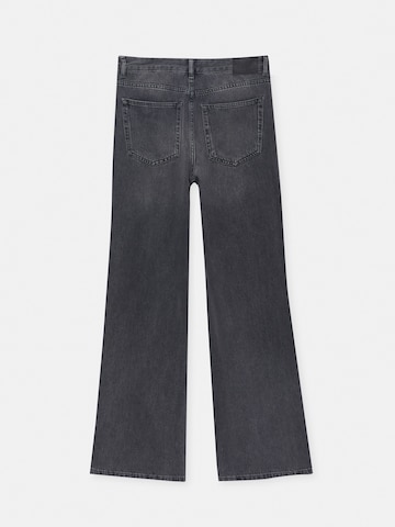 Pull&Bear Wide Leg Jeans in Grau