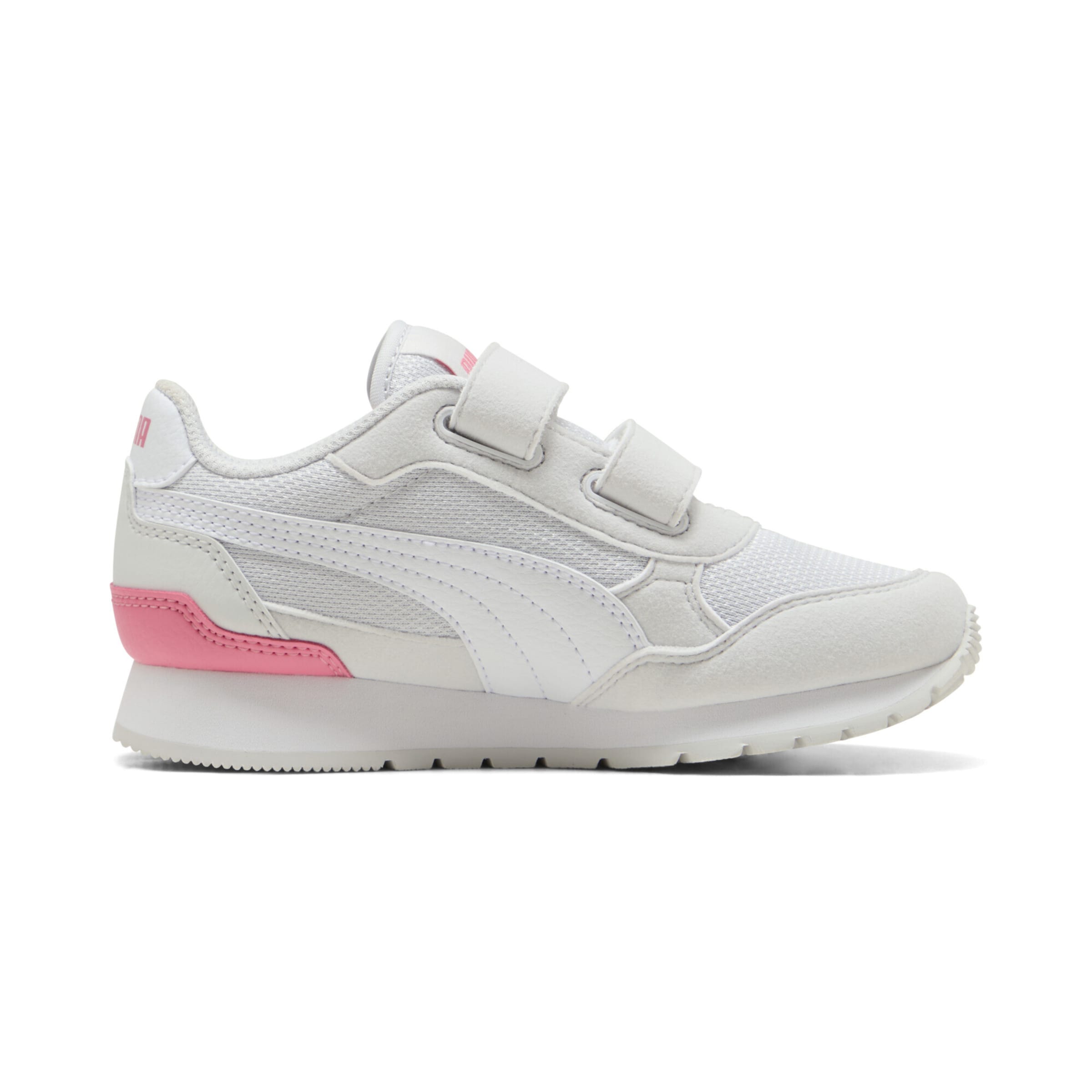 PUMA ST Runner v4 Mesh Sneakers in Grau