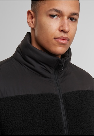 Veste en polaire Urban Classics en noir
