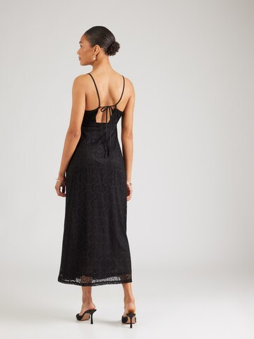 ABOUT YOU Kleid 'Isabella' in Schwarz