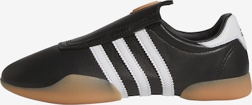 ADIDAS ORIGINALSSlip On tenisice 'Taekwondo Mei' - crna boja: prednji dio