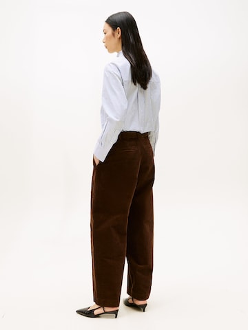 TOMMY HILFIGER Baggy Broek in Bruin