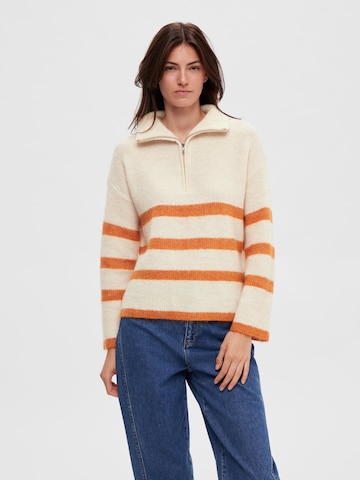 SELECTED FEMME Sweater 'Maline' in Beige: front