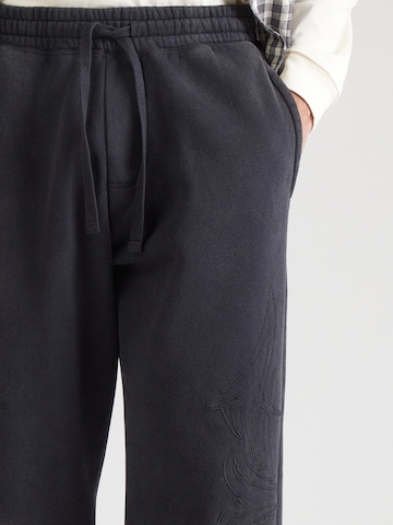 Loosefit Pantaloni di HOLLISTER in nero