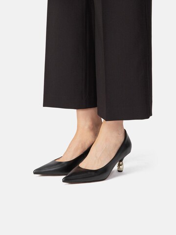 Escarpins 'ITALIAN JOB' L37 HANDMADE SHOES en noir
