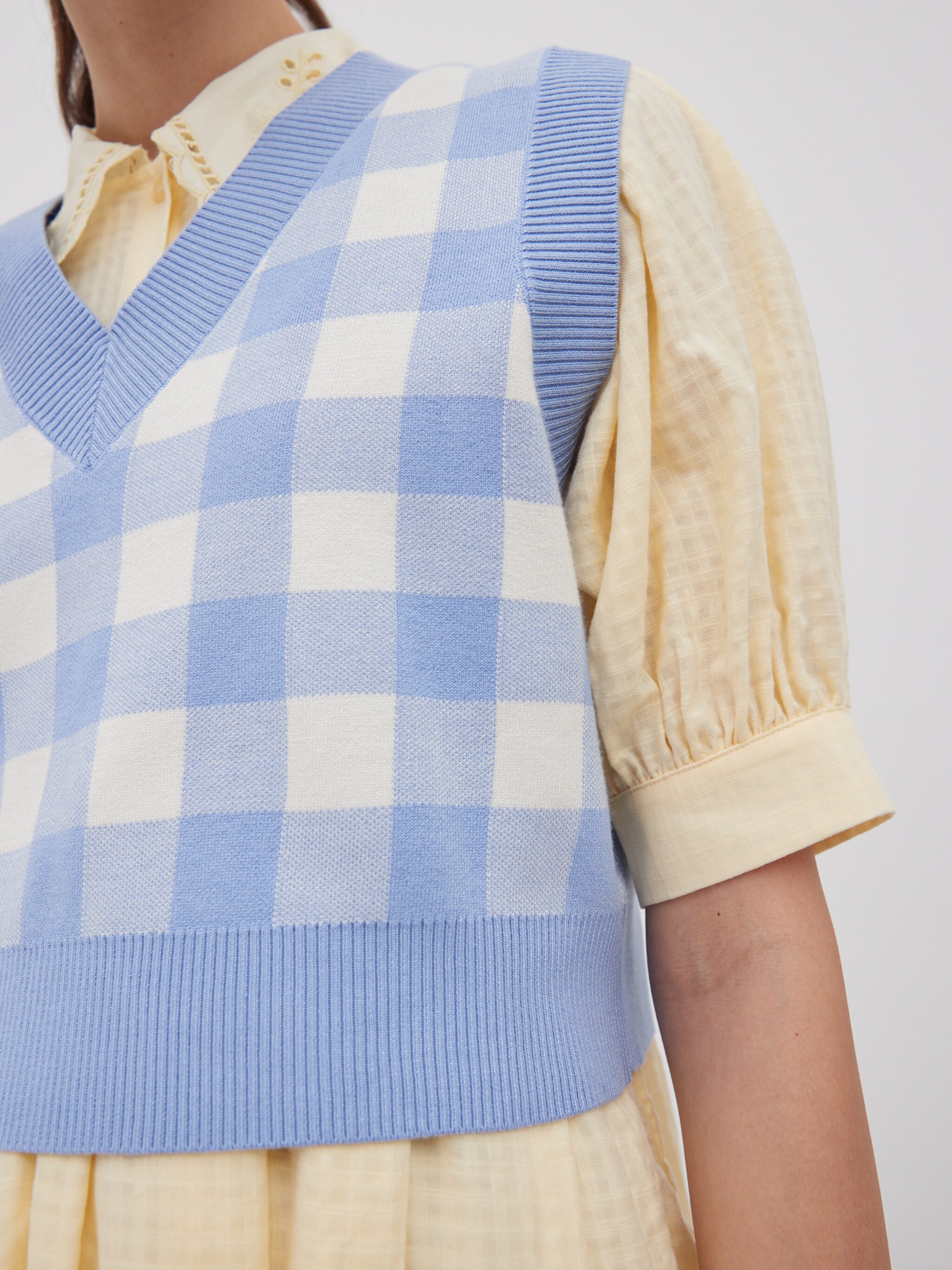 EDITED Producten Trui 'Tabia' Lichtblauw