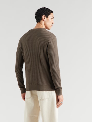 Jack & Jones Premium Svetr 'JPRBLUBARKLEY' – hnědá