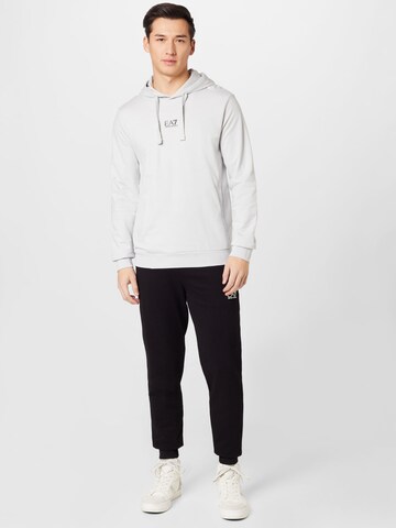 EA7 Emporio Armani Joggingdragt i grå: forside