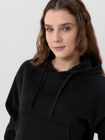 Jacey Quinn Mikina 'Heide' – černá