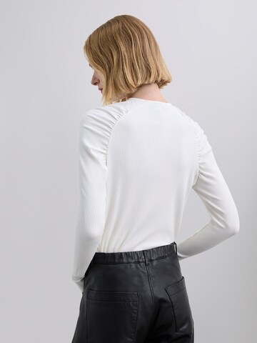 Scalpers Tričko – bílá