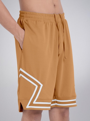 PANTONECLO Boardshorts 'Pantoneclo Men’s Gym Shorts with Side Gaset' in Geel