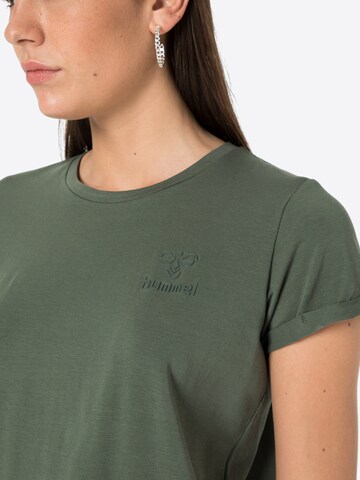 Tricou funcțional de la Hummel pe verde