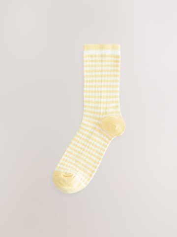 Next Socken in Gelb