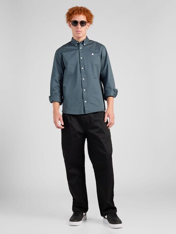 Coupe regular Chemise business 'Madison' Carhartt WIP en bleu