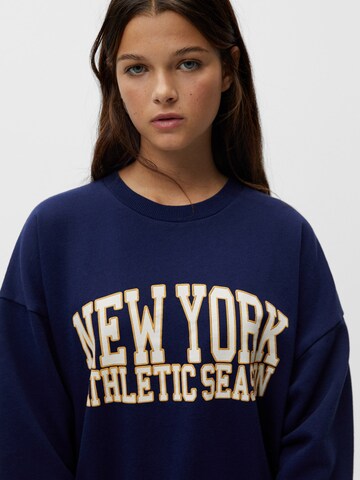 Sweat-shirt Pull&Bear en bleu