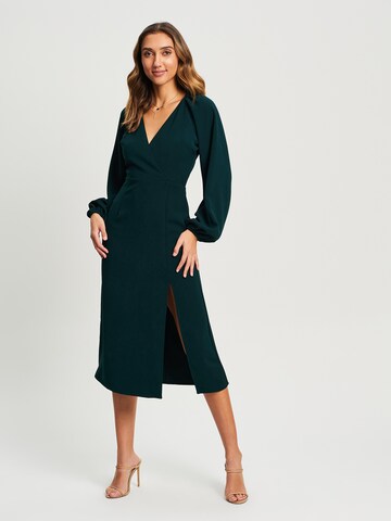 Tussah Dress 'ELIYAH' in Green: front