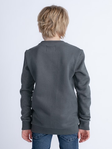 Petrol Industries Sweatshirt 'Downers Grove' in Grau