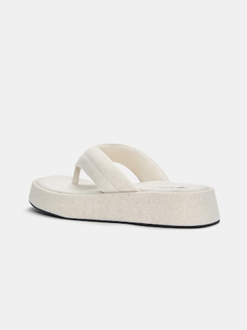 Pull&Bear T-bar sandals in Beige