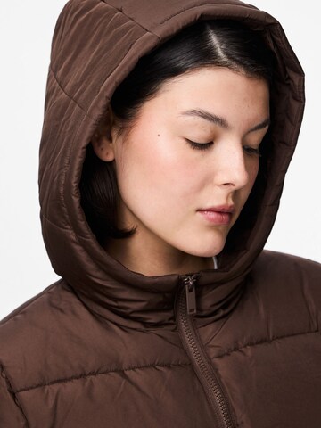 PIECES Winter jacket 'PCBee' in Brown
