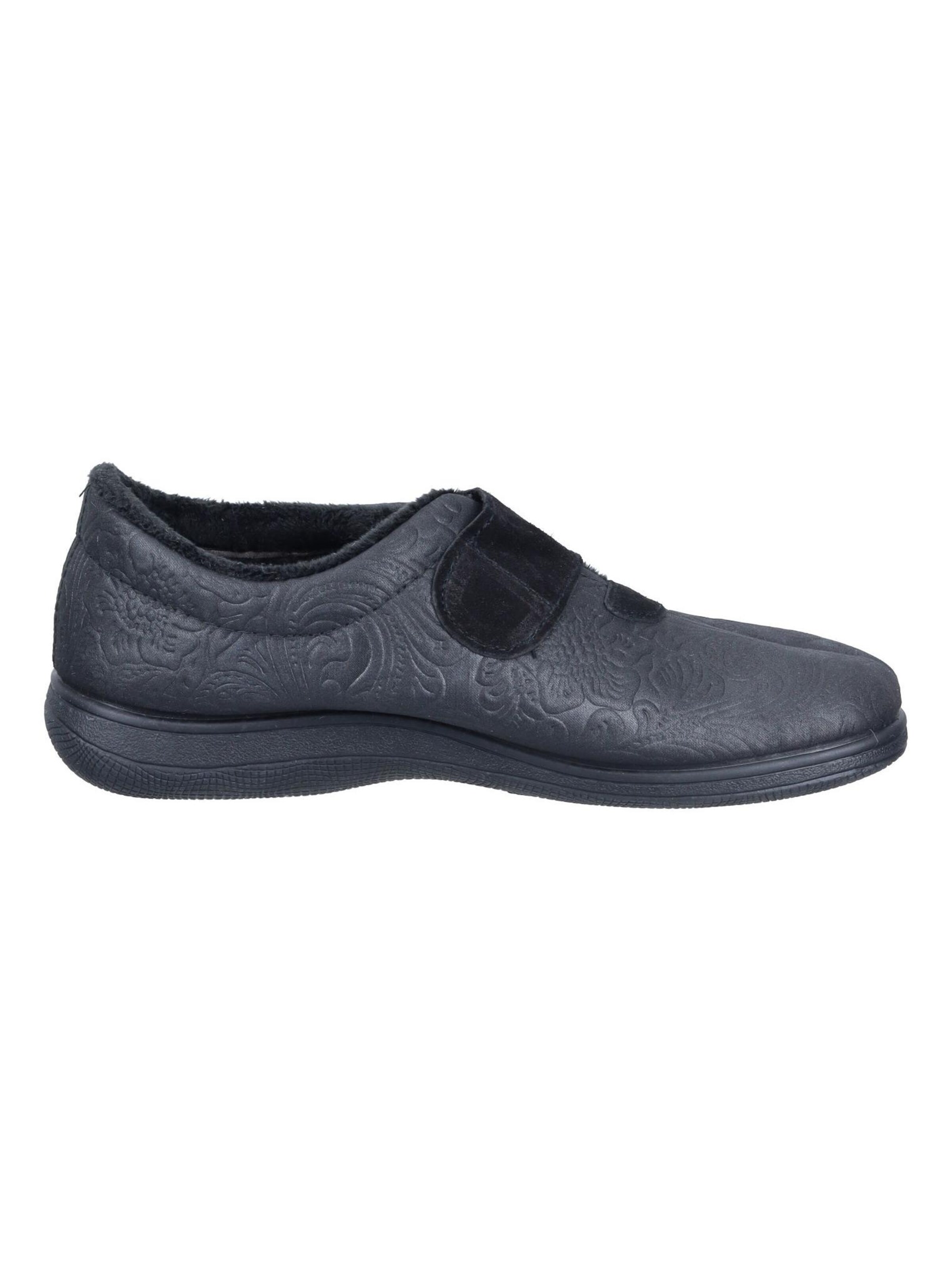 Manitu-Home Slippers in Black