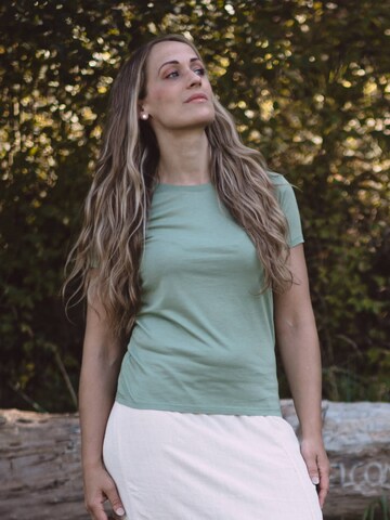 Life-Tree Shirt 'Fairwear Bambus' in Green