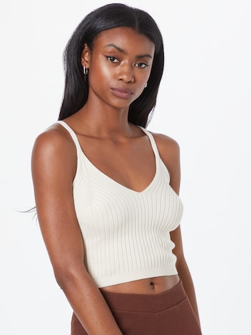 ABOUT YOU Knitted Top 'Ruby' in Beige: front