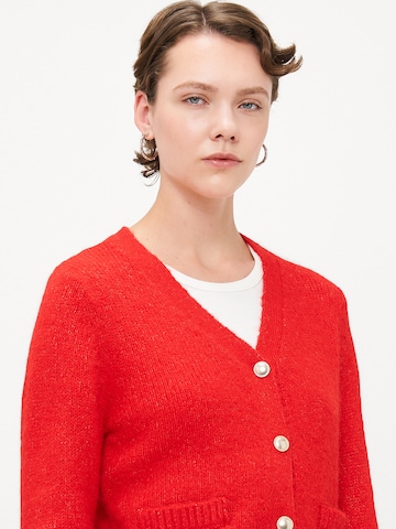 Only Tall Kampsun 'ONLMAGGIE', värv punane