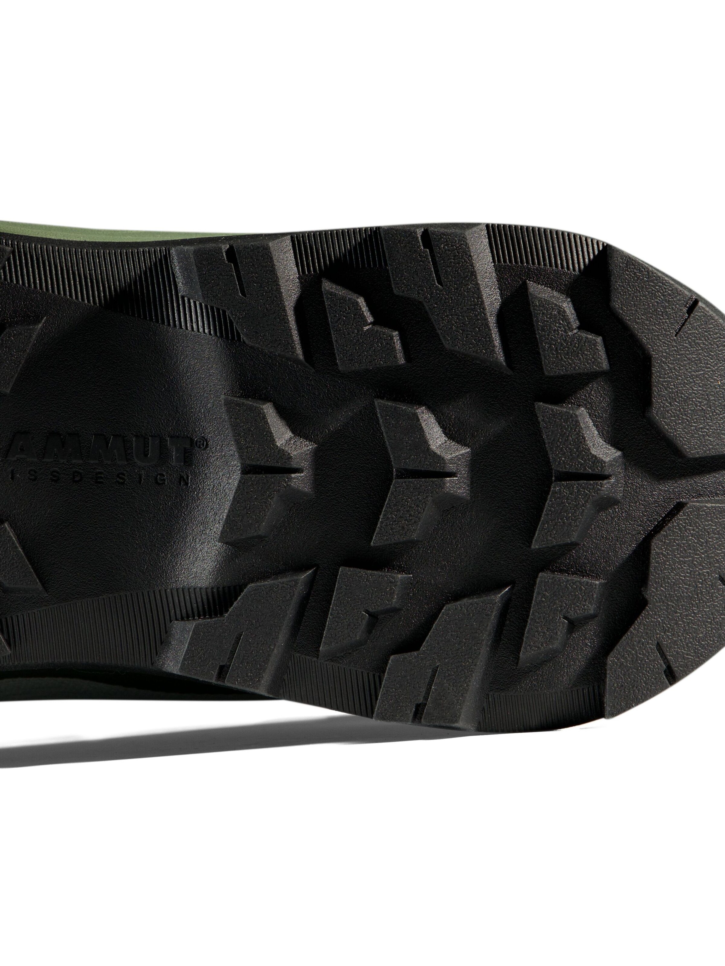 MAMMUT Flats 'Sertig III' in Green